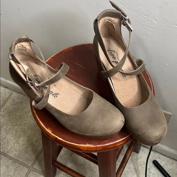 Free People Wood Clogs Buena Vista Green - Picture 2 of 14